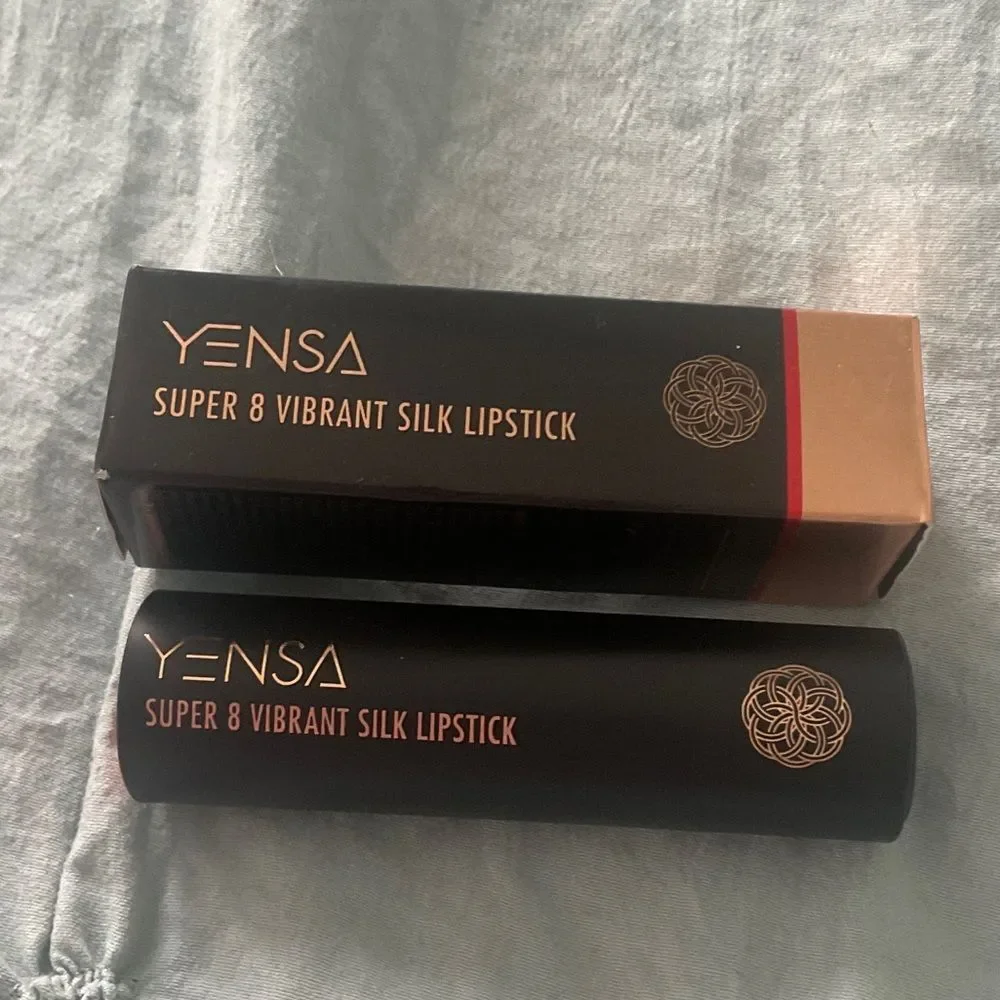 NEW! Yensa Super 8 Vibrant Silk Lipstick in Noble